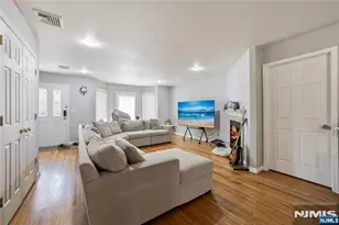 15 E Ruby Ave B, Palisades Park, NJ 07650 - Photo 9