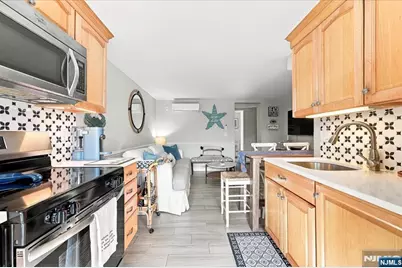 1 2nd Avenue 8 #8, Seaside Heights, NJ 08751 - Photo 11
