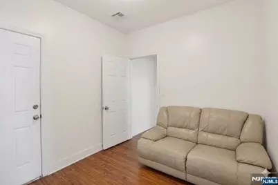 160 Fulton Avenue, Jersey City, NJ 07305 - Photo 11