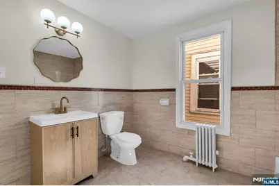 263 Sanford Street, East Orange, NJ 07018 - Photo 17