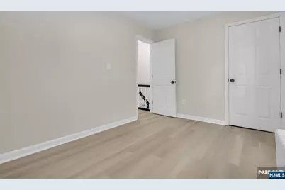 263 Sanford Street, East Orange, NJ 07018 - Photo 15