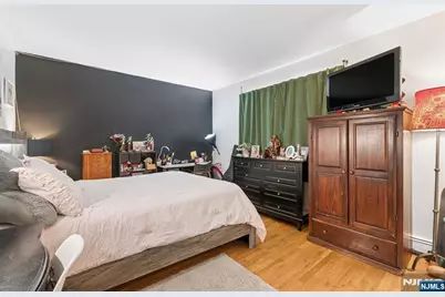 202 E 11th Street, Clifton, NJ 07011 - Photo 21
