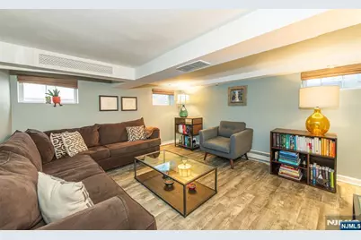 187 Grove Street, Montclair, NJ 07042 - Photo 25