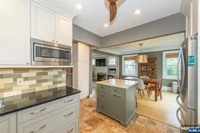 187 Grove Street, Montclair, NJ 07042 - Photo 15
