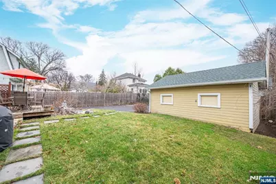 187 Grove Street, Montclair, NJ 07042 - Photo 29