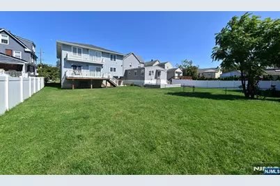 51 Stager, Nutley, NJ 07110 - Photo 29