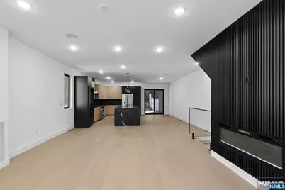 704 Chestnut Street A #A, Secaucus, NJ 07094 - Photo 9