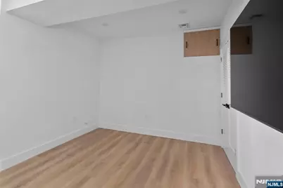 704 Chestnut Street A #A, Secaucus, NJ 07094 - Photo 27