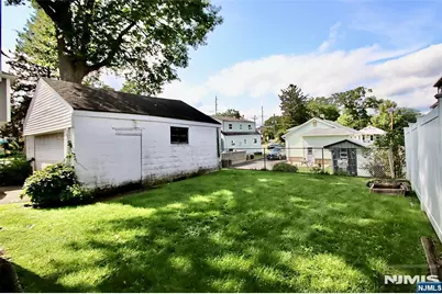 25-01 Romaine Street, Fair Lawn, NJ 07410 - Photo 11