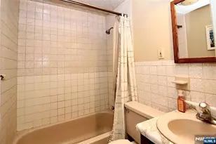 25-01 Romaine, Fair Lawn, NJ 07410 - Photo 9