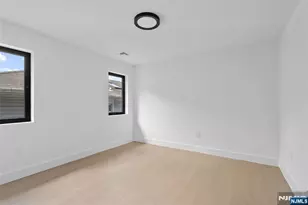 704 Chestnut Street B, Secaucus, NJ 07094 - Photo 29