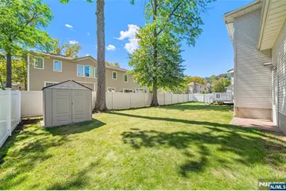 220 Concord Drive, Paramus, NJ 07652 - Photo 31