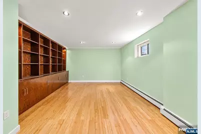 220 Concord Drive, Paramus, NJ 07652 - Photo 29