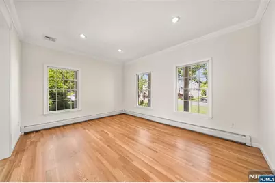 220 Concord Drive, Paramus, NJ 07652 - Photo 5