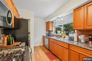 467 Voorhees St, Englewood, NJ 07631 - Photo 11