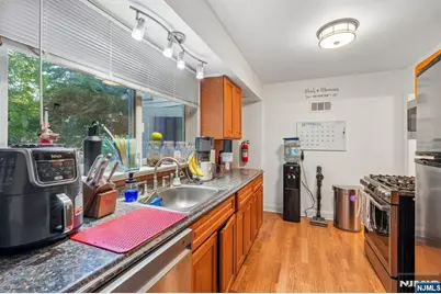 467 Voorhees Street, Englewood, NJ 07631 - Photo 13
