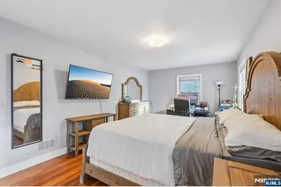 467 Voorhees Street, Englewood, NJ 07631 - Photo 17