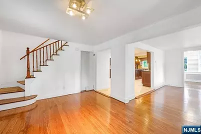 816 Pascack Road, Paramus, NJ 07652 - Photo 3