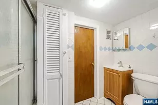 816 Pascack Rd, Paramus, NJ 07652 - Photo 21