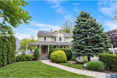 816 Pascack Road, Paramus, NJ 07652 - Photo 1