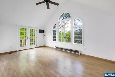 816 Pascack Road, Paramus, NJ 07652 - Photo 5