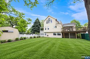 816 Pascack Rd, Paramus, NJ 07652 - Photo 23