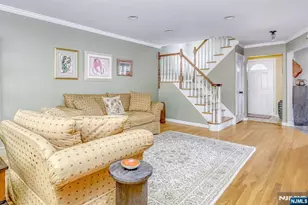 65 Forsythia Ln, Paramus, NJ 07652 - Photo 11