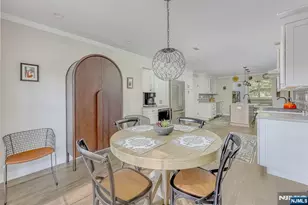 65 Forsythia Ln, Paramus, NJ 07652 - Photo 5