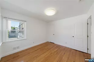495 Bluff Rd, Fort Lee, NJ 07024 - Photo 17