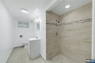 495 Bluff Rd, Fort Lee, NJ 07024 - Photo 31