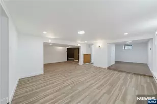 495 Bluff Rd, Fort Lee, NJ 07024 - Photo 27