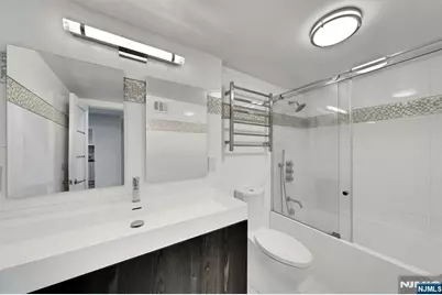 1203 River Road 4D #4D, Edgewater, NJ 07020 - Photo 11