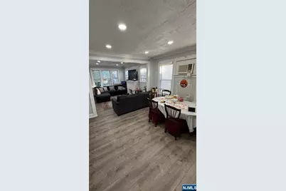 137 15th Street, Bloomfield, NJ 07003 - Photo 17