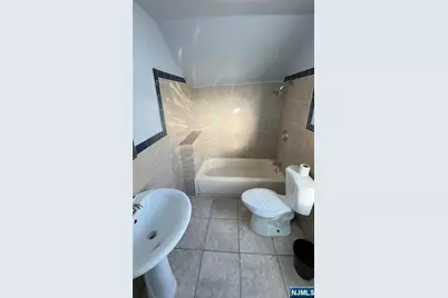 137 15th Street, Bloomfield, NJ 07003 - Photo 33