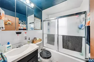 47 27th St, Bayonne, NJ 07002 - Photo 7