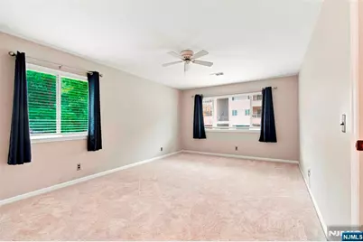50 Lindsley Road 21 #21, Cedar Grove, NJ 07009 - Photo 17