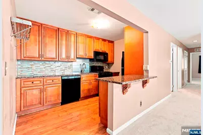 50 Lindsley Road 21 #21, Cedar Grove, NJ 07009 - Photo 9