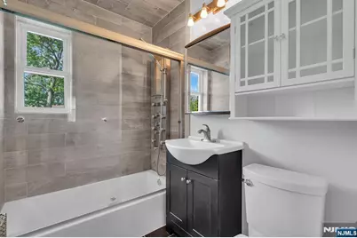 16 Roselle Avenue B #B, Roselle Park, NJ 07204 - Photo 13