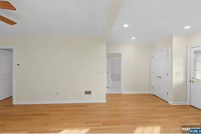 31 Wanamaker Avenue 1 #1, Waldwick, NJ 07463 - Photo 37