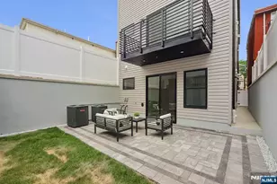 78 Zabriskie 1, Jersey City, NJ 07307 - Photo 15