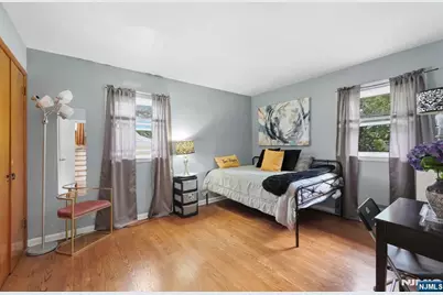 136 Van Buskirk, Teaneck Township, NJ 07666 - Photo 23