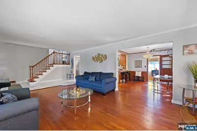 136 Van Buskirk, Teaneck Township, NJ 07666 - Photo 9