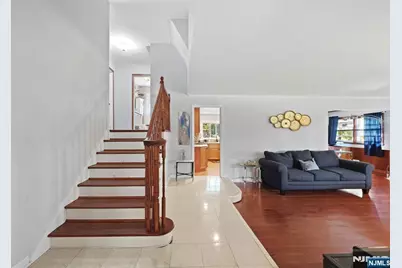 136 Van Buskirk, Teaneck Township, NJ 07666 - Photo 5