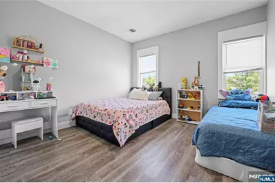 130 Garfield, Lodi, NJ 07644 - Photo 5