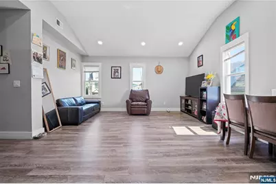 130 Garfield, Lodi, NJ 07644 - Photo 9