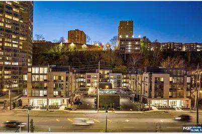 7101 River Road 307B #307B, North Bergen, NJ 07047 - Photo 23