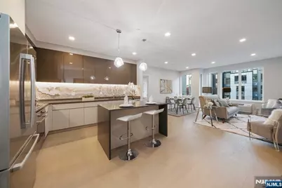 7101 River Road 307B #307B, North Bergen, NJ 07047 - Photo 9