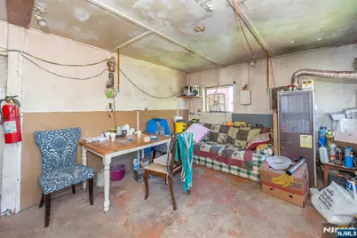 41-87 Mountain Road, Hamburg, NJ 07419 - Photo 21