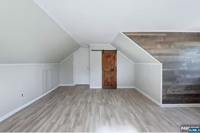 270 Coolidge Avenue, Hasbrouck Heights, NJ 07604 - Photo 21