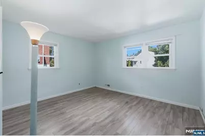 270 Coolidge Avenue, Hasbrouck Heights, NJ 07604 - Photo 15